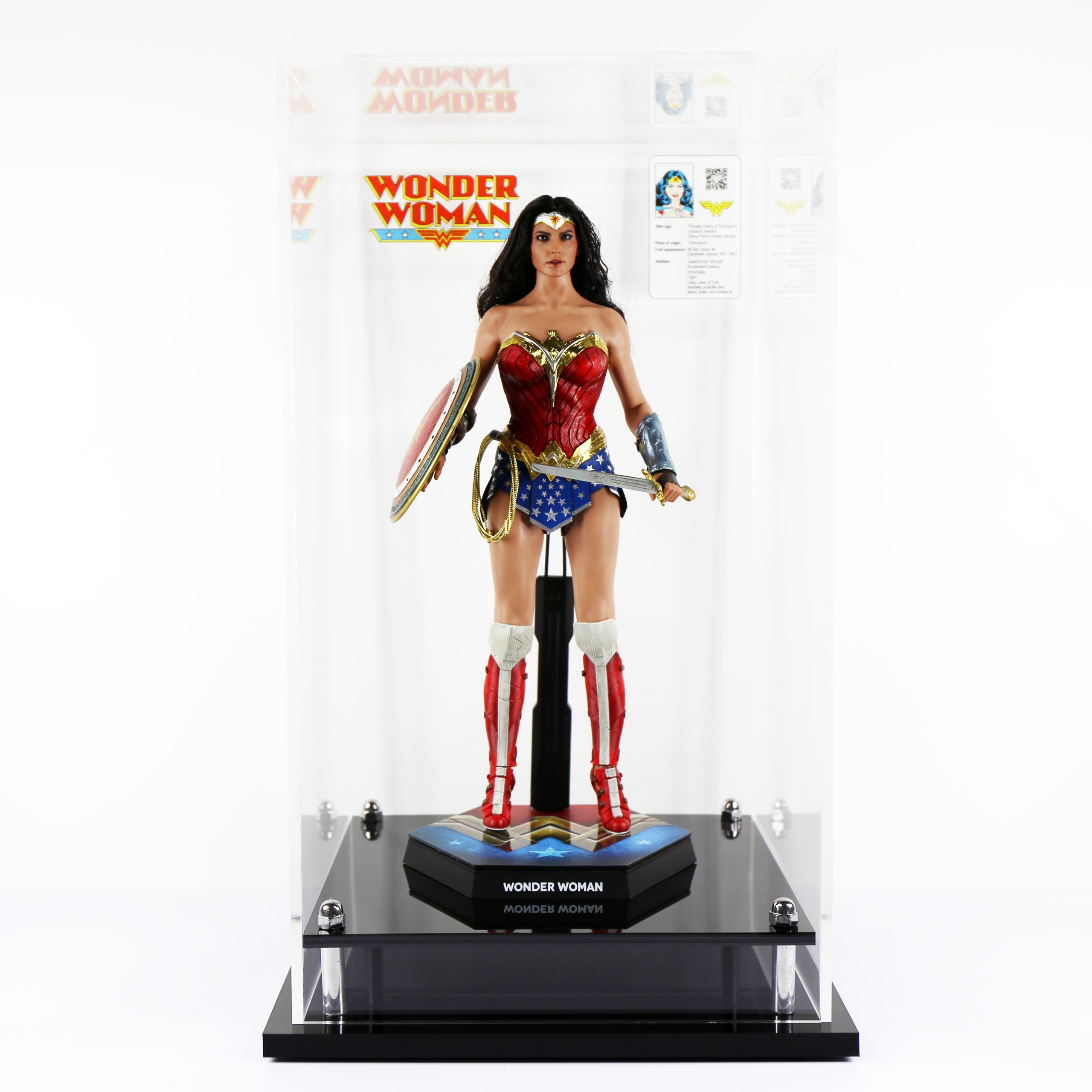 Wonder Woman 1:6 Scale Figurine Display Case.